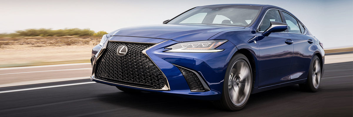 2019 Lexus ES Features